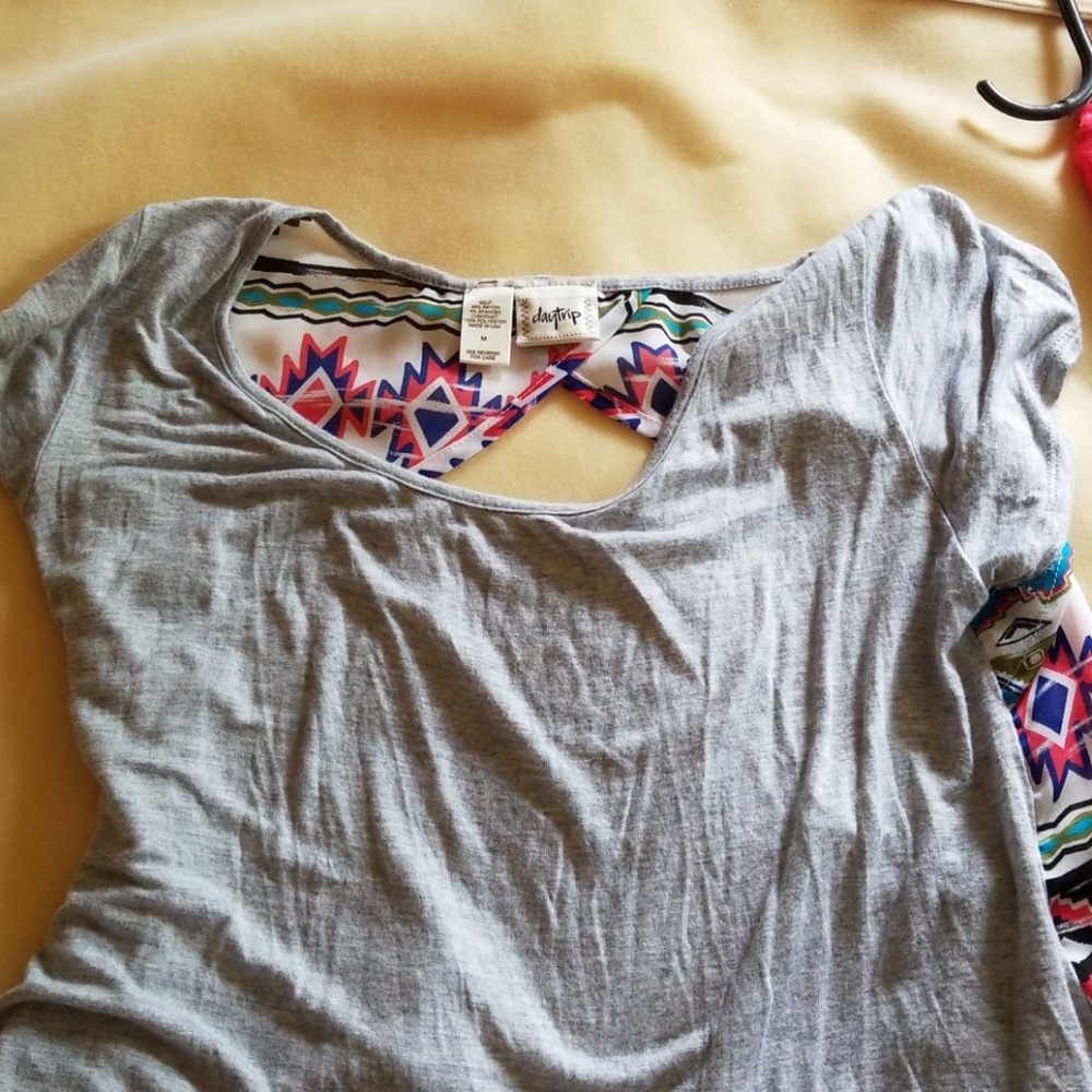 Buckle Day Trip top